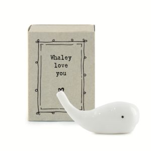 0027d-321 Matchbox Porcelain Sentiment 'I Whaley Love You'