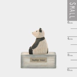 4391a-518-300x300 Daddy Bear Wooden  Scene