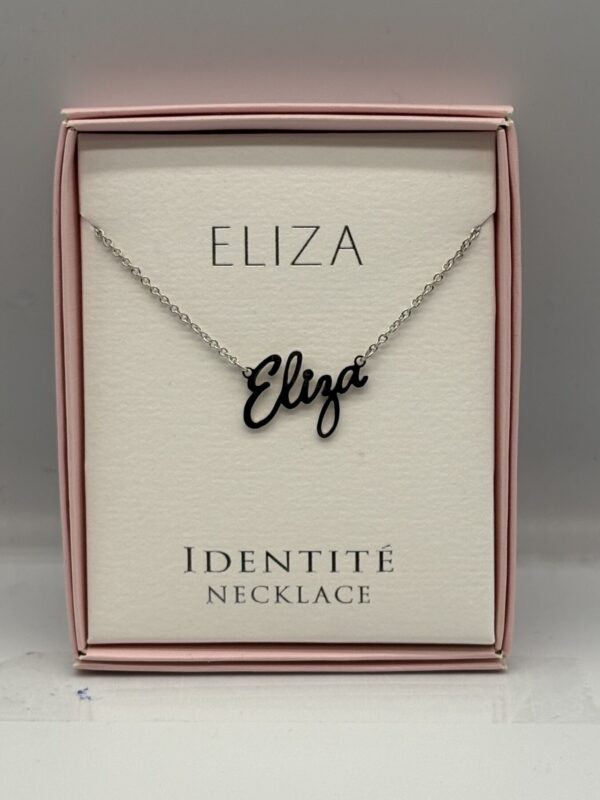Identite necklace Eliza